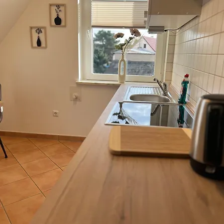 Zum Gaesschen Apartman *